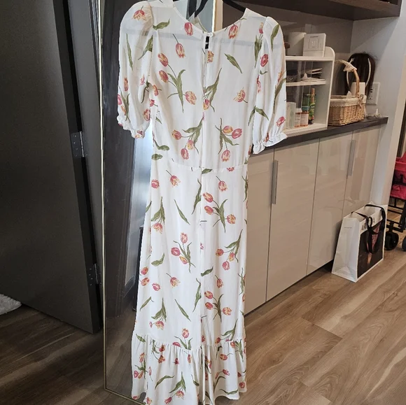 NWT Reformation Nantes dress in Bianca tulip size 0